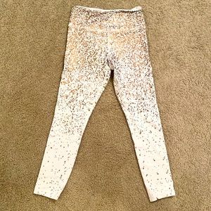 Zyia White stay gold light and tight 7/8”